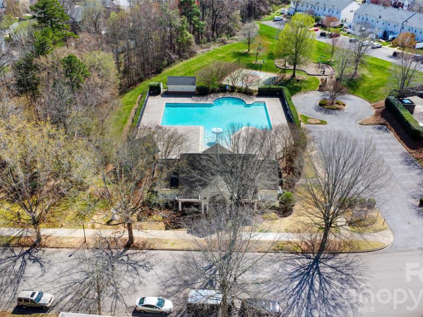 17624 Delmas Drive, Cornelius, NC 28031.  MLS# CAR4356604, YatesRealty ID 3834. 