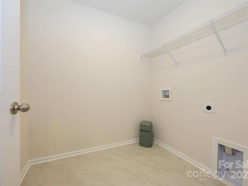 4242 Plumeria Way, Fort Mill, SC 29707.  MLS# CAR4222197, YatesRealty ID 3834. 