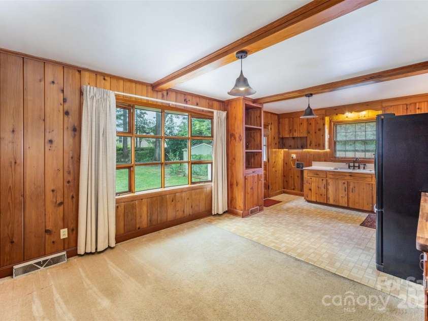 7113 Rockcliff Court, Charlotte, NC 28210.  MLS# CAR4297719, YatesRealty ID 3834. 