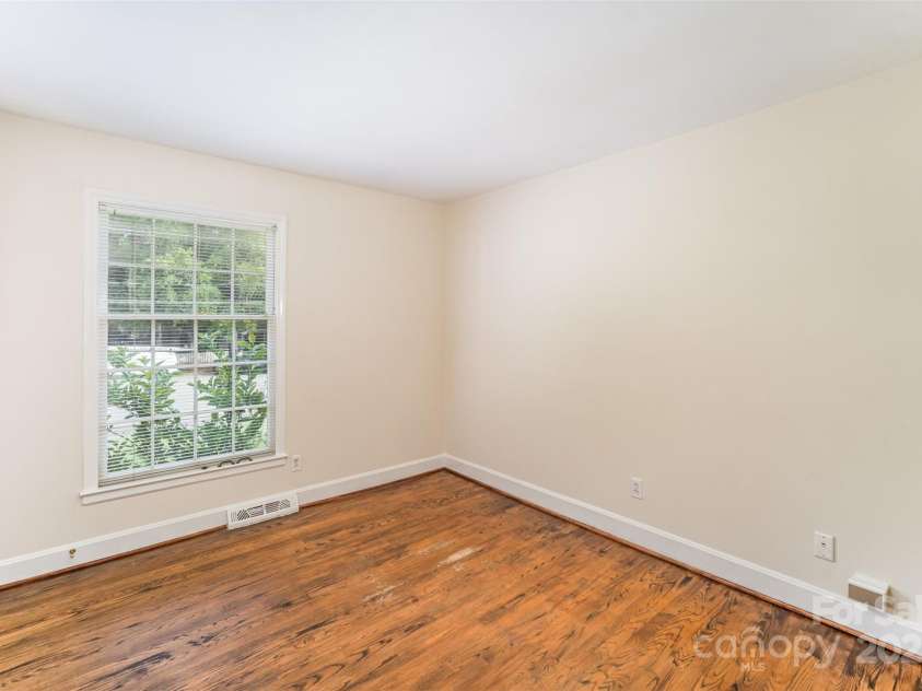 7113 Rockcliff Court, Charlotte, NC 28210.  MLS# CAR4297719, YatesRealty ID 3834. 