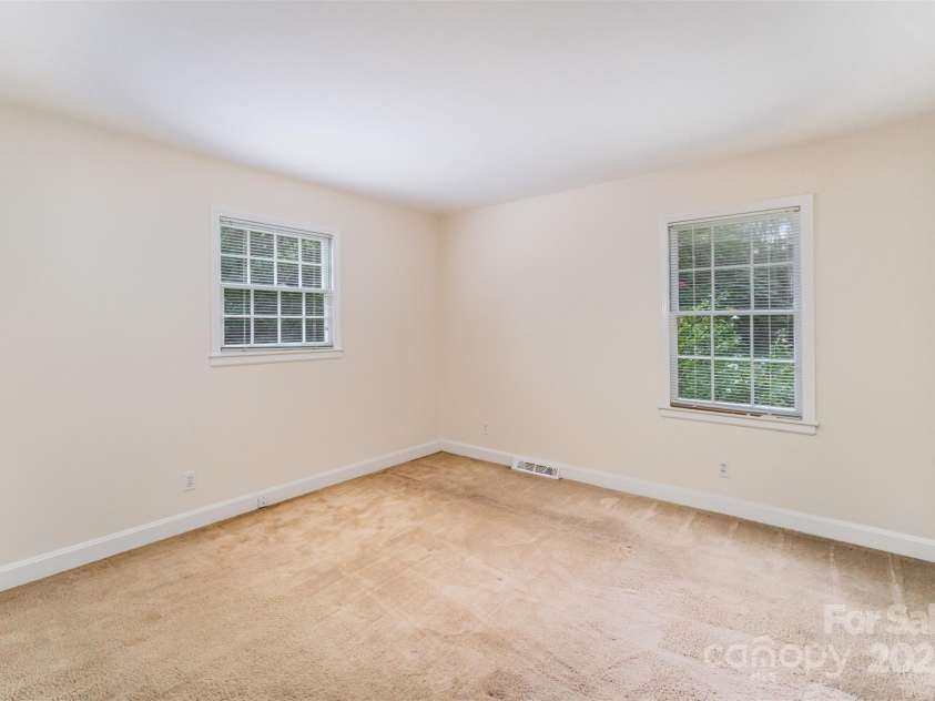 7113 Rockcliff Court, Charlotte, NC 28210.  MLS# CAR4297719, YatesRealty ID 3834. 