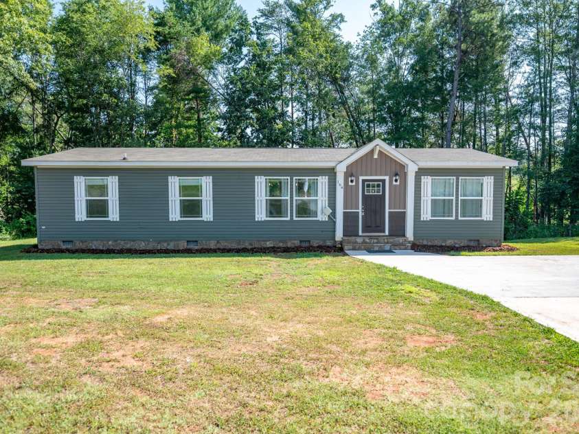 164 Basin Trail, Rutherfordton, NC 28139.  MLS# CAR4399486, YatesRealty ID 38340. 