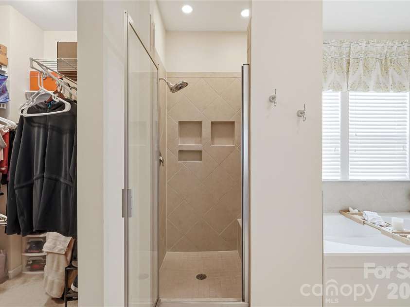 1874 Larkspur Way, Tega Cay, SC 29708.  MLS# CAR4396891, YatesRealty ID 38341. 
