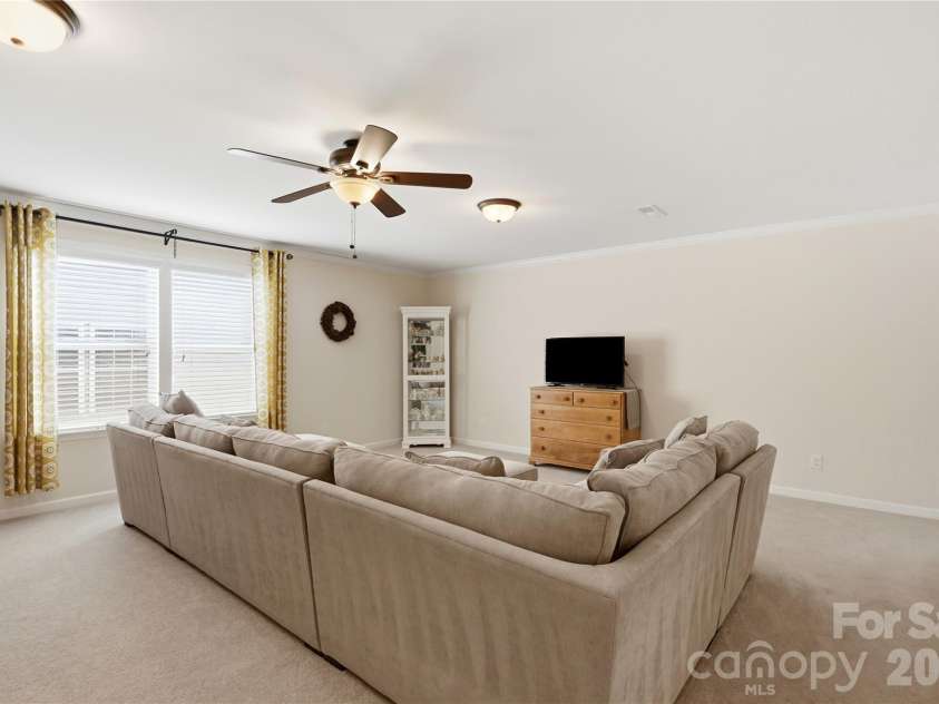 1874 Larkspur Way, Tega Cay, SC 29708.  MLS# CAR4396891, YatesRealty ID 38341. 