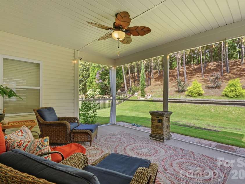 1874 Larkspur Way, Tega Cay, SC 29708.  MLS# CAR4396891, YatesRealty ID 38341. 