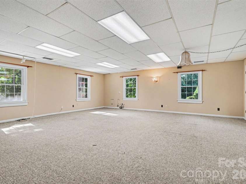 512 Guilford Road, Rock Hill, SC 29732.  MLS# CAR4402888, YatesRealty ID 38342. 