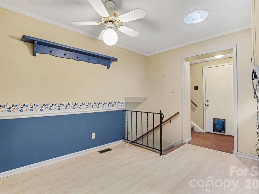 512 Guilford Road, Rock Hill, SC 29732.  MLS# CAR4402888, YatesRealty ID 38342. 