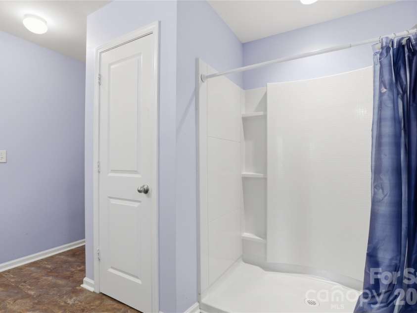3627 Danvers Street, Charlotte, NC 28213.  MLS# CAR4391911, YatesRealty ID 38343. 