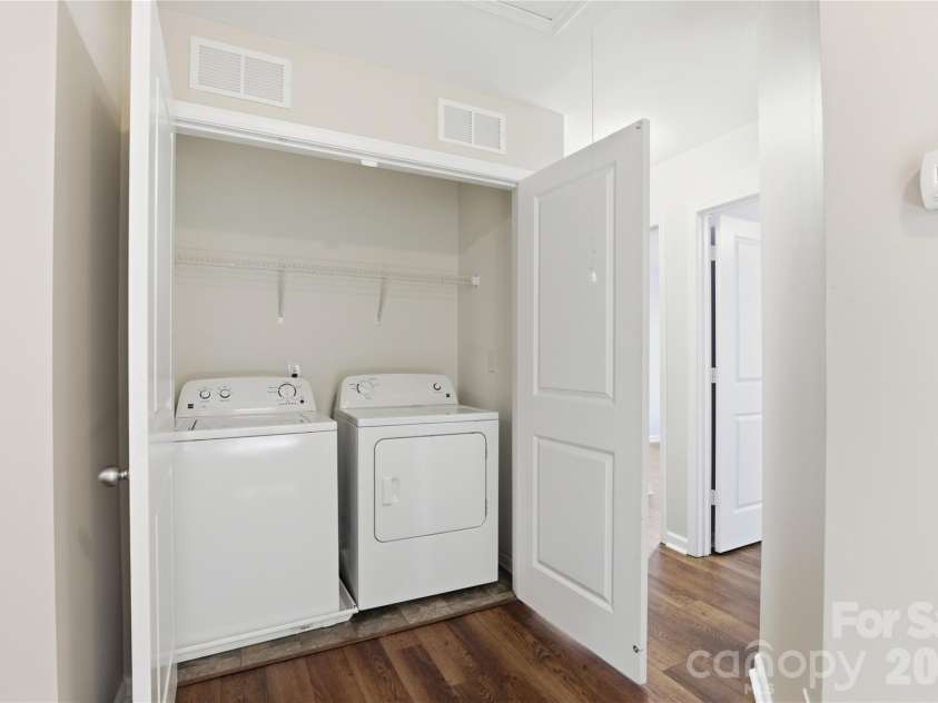 3627 Danvers Street, Charlotte, NC 28213.  MLS# CAR4423427, YatesRealty ID 38343. 