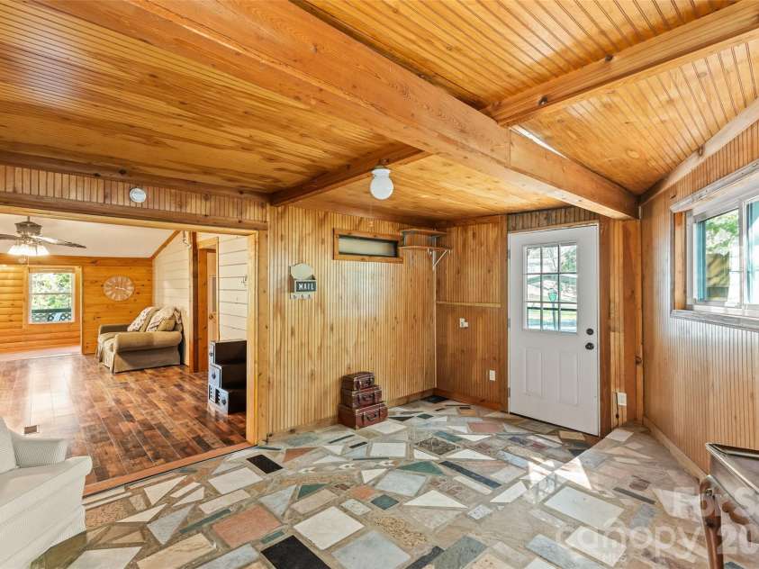 19 Timbers Edge Lane, Fairview, NC 28730.  MLS# CAR4367798, YatesRealty ID 38346. 