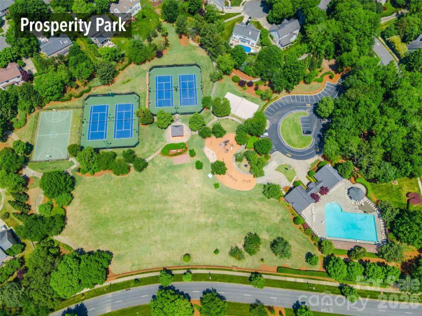 4131 Beauvista Drive, Charlotte, NC 28269.  MLS# CAR4399585, YatesRealty ID 38347. 