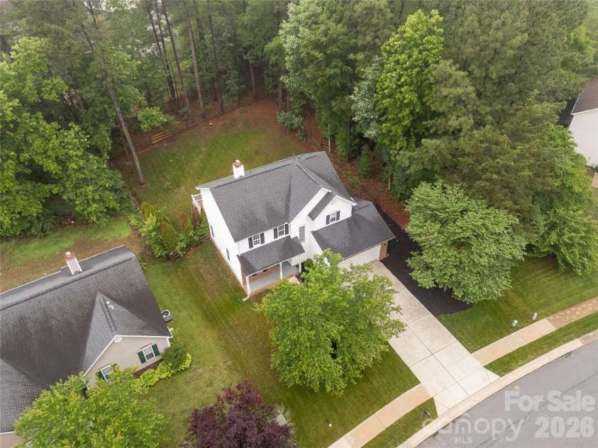 12819 Matisse Lane, Charlotte, NC 28215.  MLS# CAR4401166, YatesRealty ID 38349. 