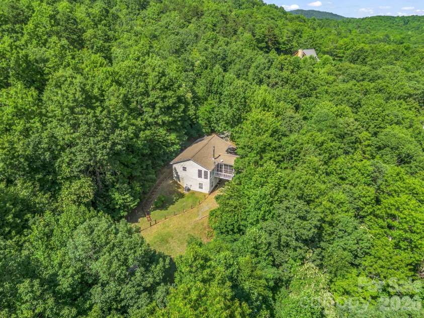 130 High Rock Acres Drive, Black Mountain, NC 28711.  MLS# CAR4399873, YatesRealty ID 38351. 
