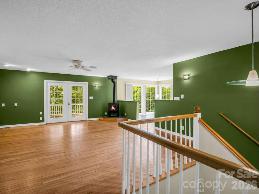130 High Rock Acres Drive, Black Mountain, NC 28711.  MLS# CAR4399873, YatesRealty ID 38351. 