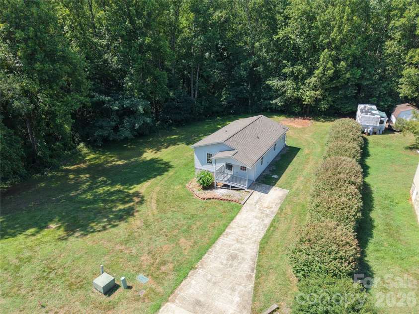 4843 Mayfield Drive, Granite Falls, NC 28630.  MLS# CAR4398784, YatesRealty ID 38352. 