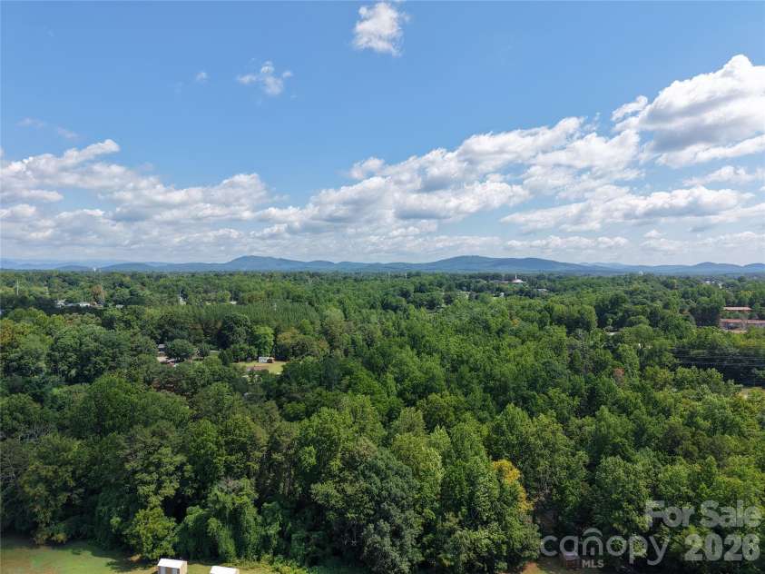 4843 Mayfield Drive, Granite Falls, NC 28630.  MLS# CAR4398784, YatesRealty ID 38352. 