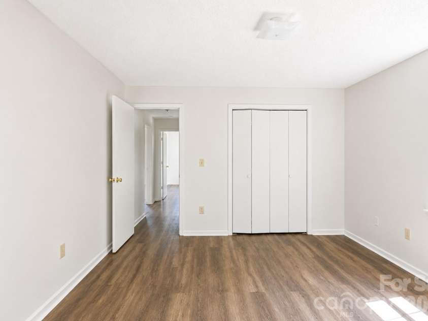 4843 Mayfield Drive, Granite Falls, NC 28630.  MLS# CAR4398784, YatesRealty ID 38352. 