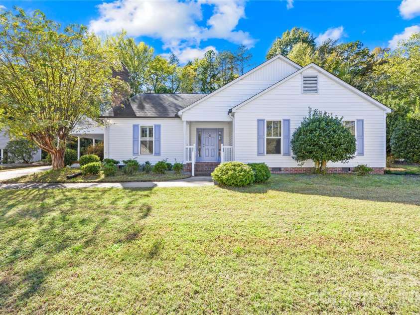477 Birchwood Trail, Concord, NC 28025.  MLS# CAR4435426, YatesRealty ID 38353. 