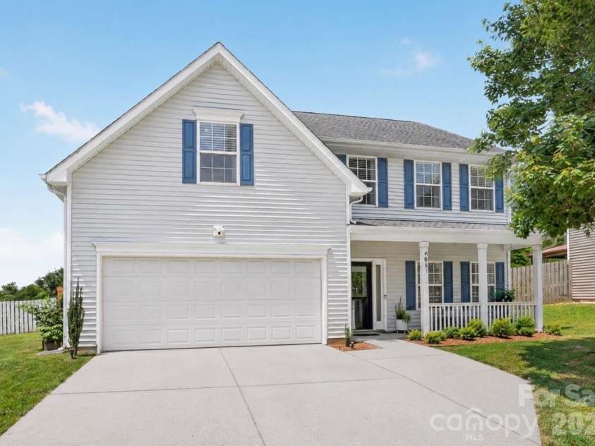 405 Galesburg Drive, Monroe, NC 28110.  MLS# CAR4404868, YatesRealty ID 38354. 