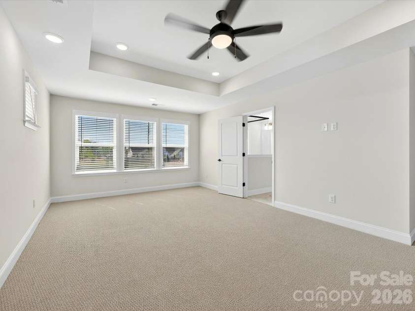 218 Quartz Hill Way, Waxhaw, NC 28173.  MLS# CAR4327162, YatesRealty ID 38355. Oversized Primary bedroom