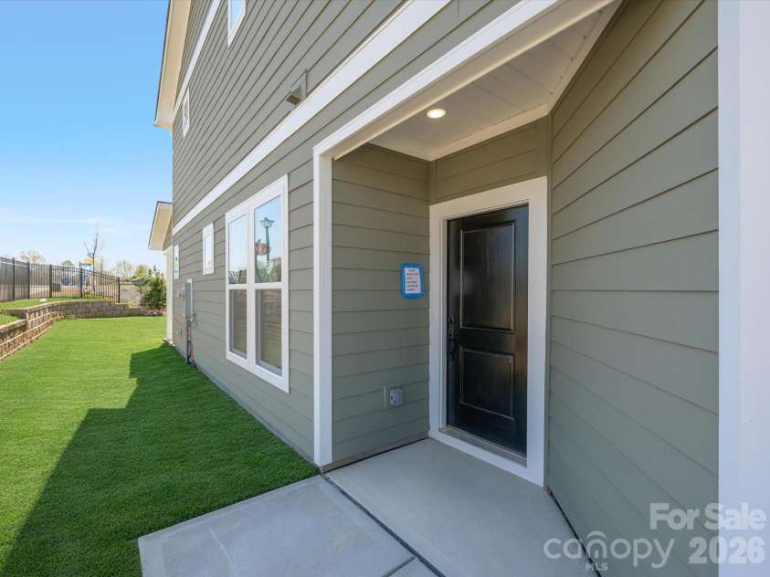 218 Quartz Hill Way, Waxhaw, NC 28173.  MLS# CAR4327162, YatesRealty ID 38355. Side entry