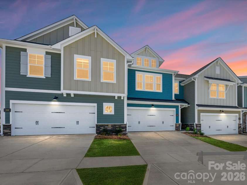 210 Quartz Hill Way, Waxhaw, NC 28173.  MLS# CAR4327857, YatesRealty ID 38356. 