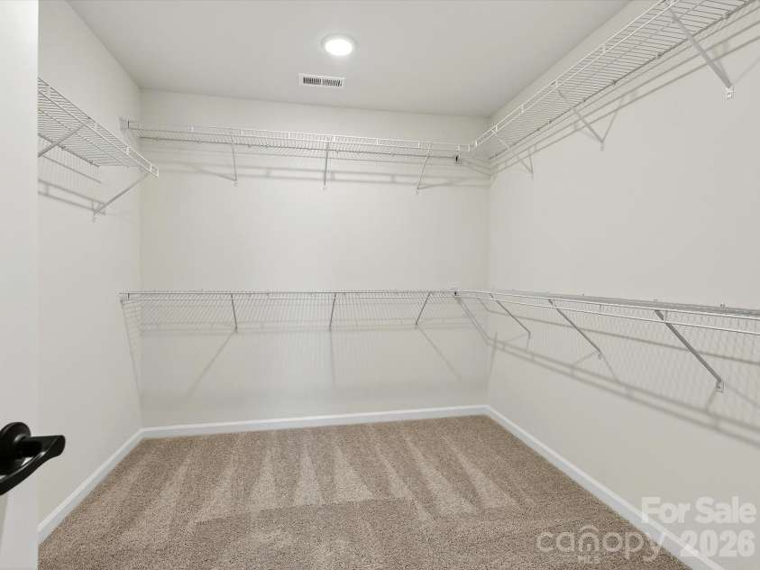 210 Quartz Hill Way, Waxhaw, NC 28173.  MLS# CAR4327857, YatesRealty ID 38356. Primary closet