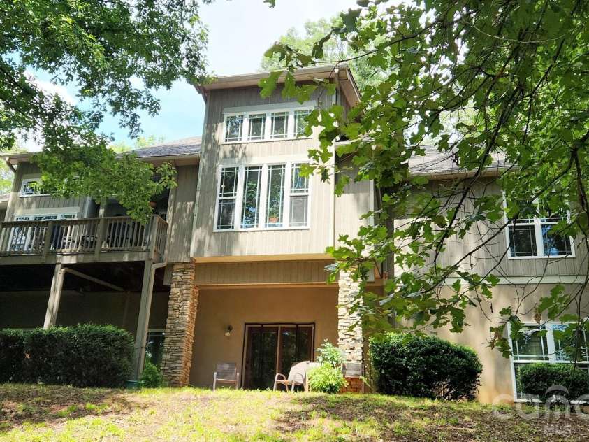 100 Hannah Drive, Mill Spring, NC 28756.  MLS# CAR4400697, YatesRealty ID 38357. 