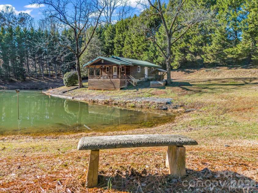 650 Smith Waldrop Road, Columbus, NC 28722.  MLS# CAR4379539, YatesRealty ID 38358. 