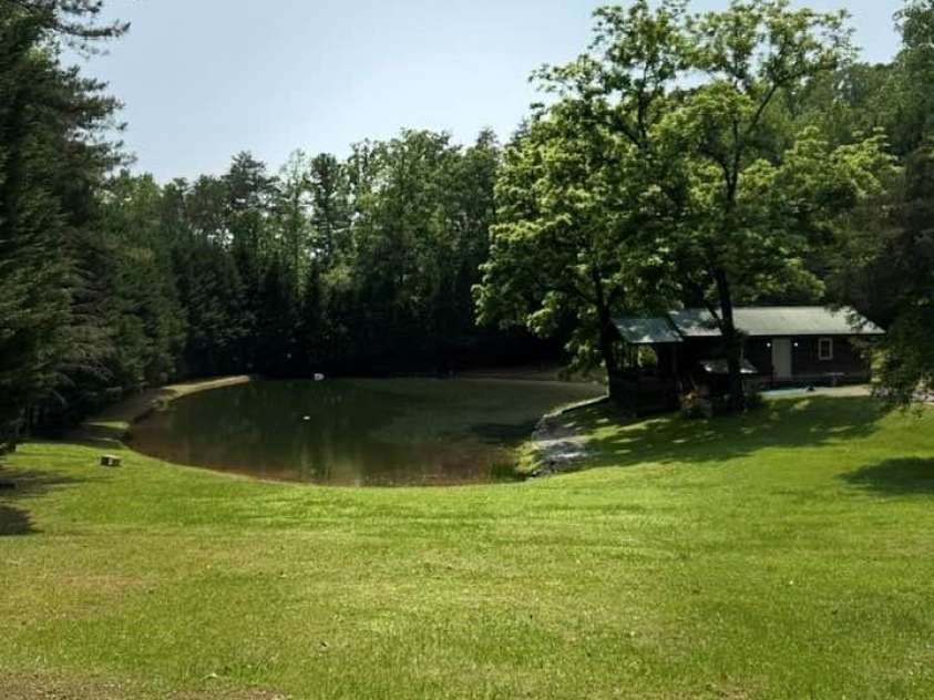 650 Smith Waldrop Road, Columbus, NC 28722.  MLS# CAR4379539, YatesRealty ID 38358. 