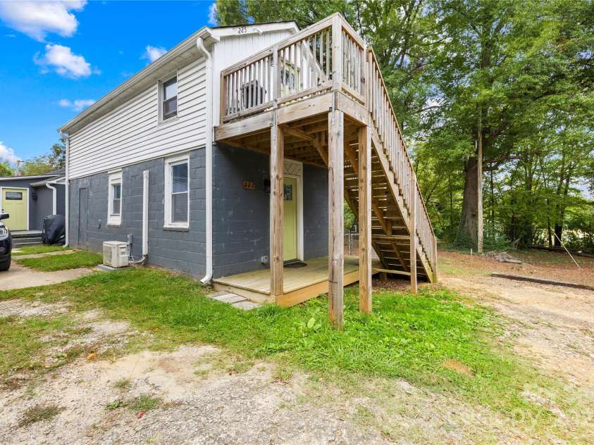 221, 225, & 227 Garfield Street, Statesville, NC 28677.  MLS# CAR4314991, YatesRealty ID 3836. 