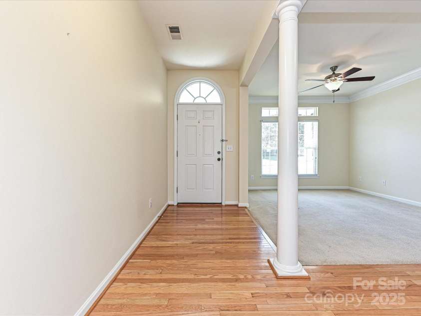 315 Drake Park Avenue, Fort Mill, SC 29708.  MLS# CAR4231306, YatesRealty ID 3836. Entryway