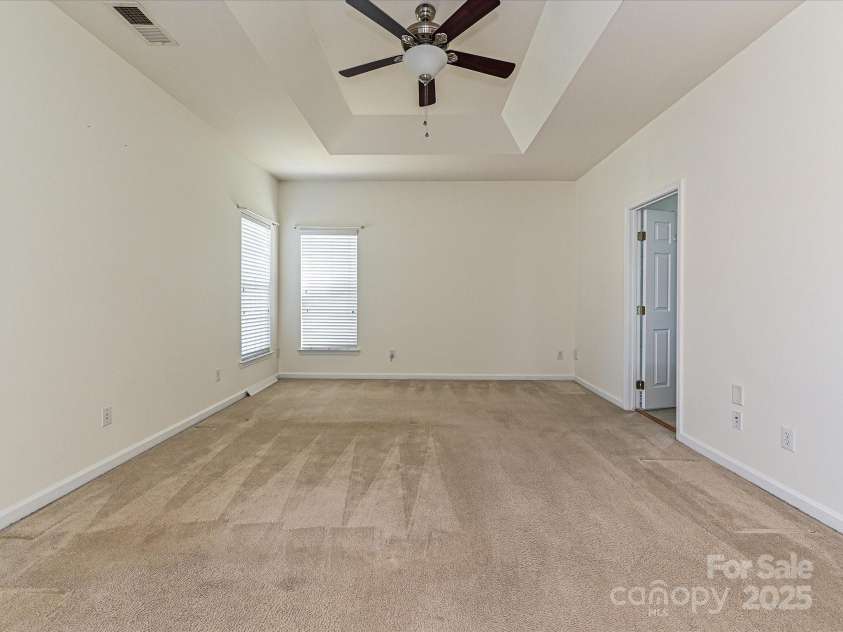 315 Drake Park Avenue, Fort Mill, SC 29708.  MLS# CAR4231306, YatesRealty ID 3836. Primary Bedroom