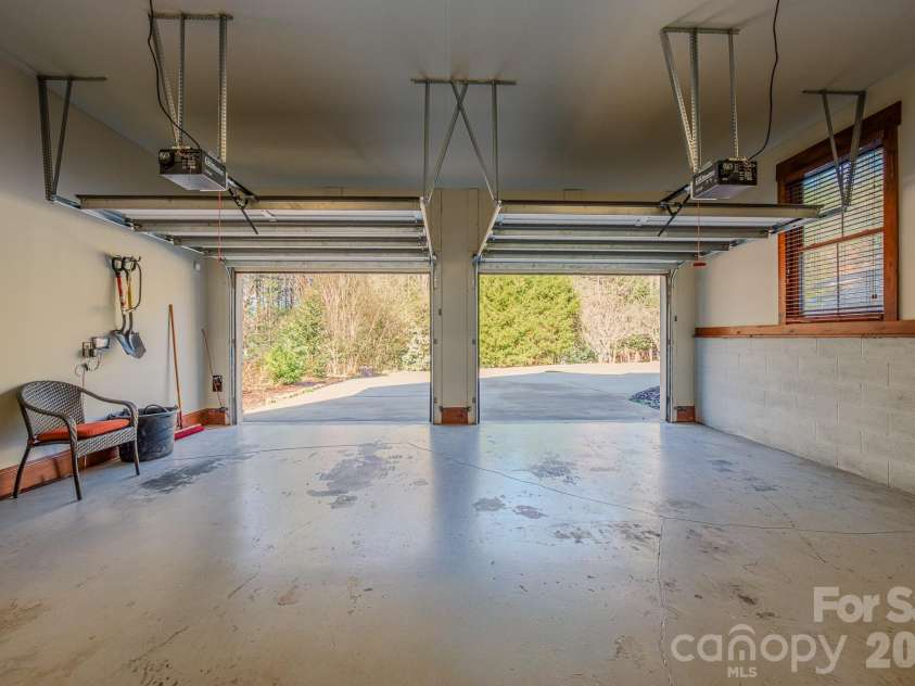 4836 Stream Side Lane, Morganton, NC 28655.  MLS# CAR4356291, YatesRealty ID 3836. 