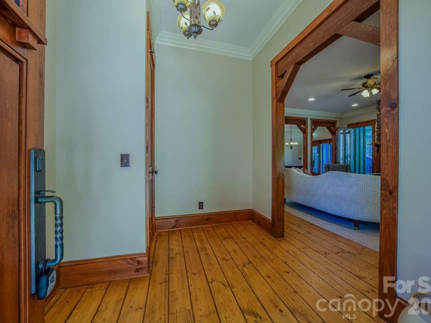 4836 Stream Side Lane, Morganton, NC 28655.  MLS# CAR4356291, YatesRealty ID 3836. 