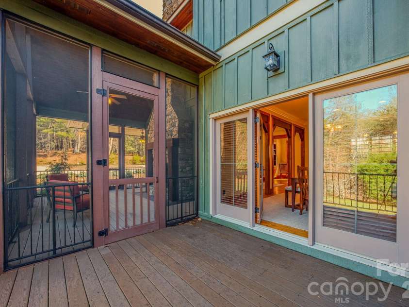 4836 Stream Side Lane, Morganton, NC 28655.  MLS# CAR4356291, YatesRealty ID 3836. 
