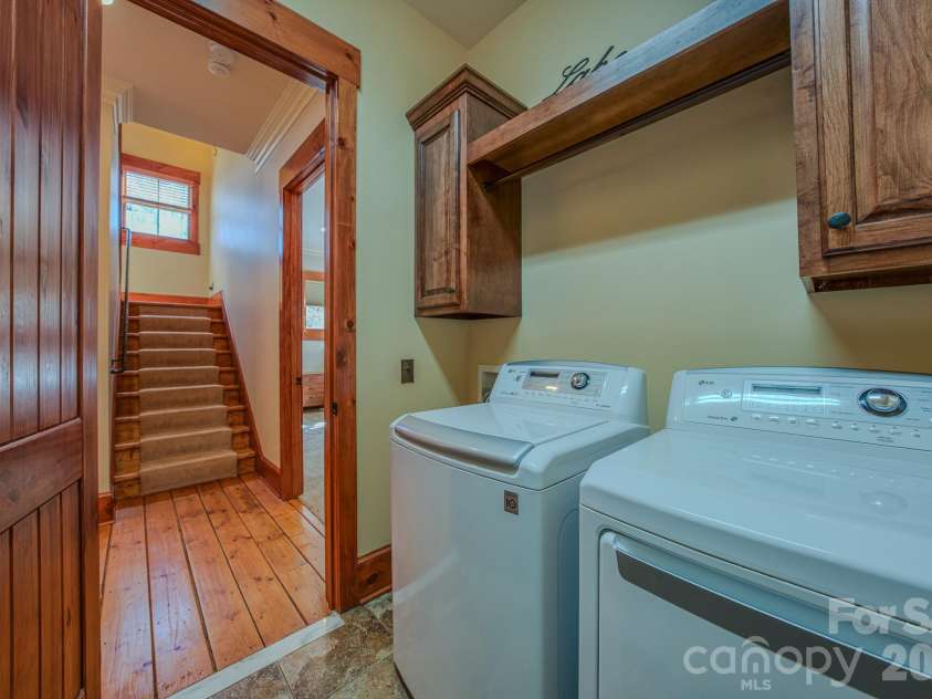 4836 Stream Side Lane, Morganton, NC 28655.  MLS# CAR4356291, YatesRealty ID 3836. 