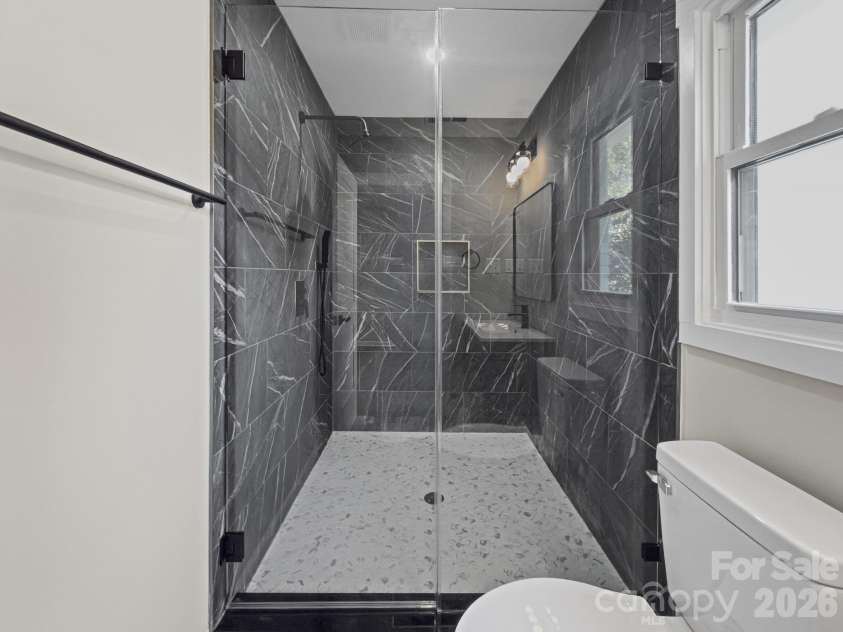 708 Aintree Road, Charlotte, NC 28215.  MLS# CAR4434948, YatesRealty ID 38360. Spacious Walk-in Shower