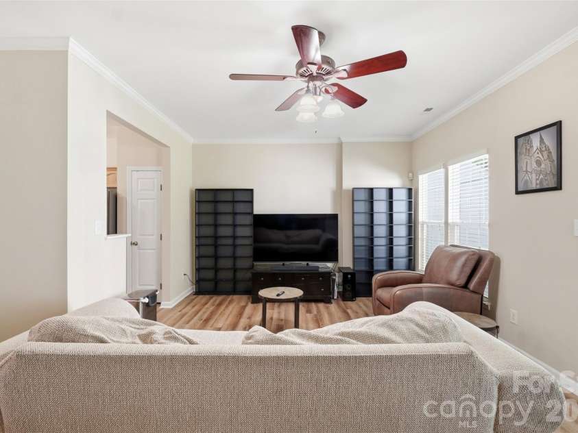 6072 Sapwood Court, Matthews, NC 28104.  MLS# CAR4386827, YatesRealty ID 38362. 