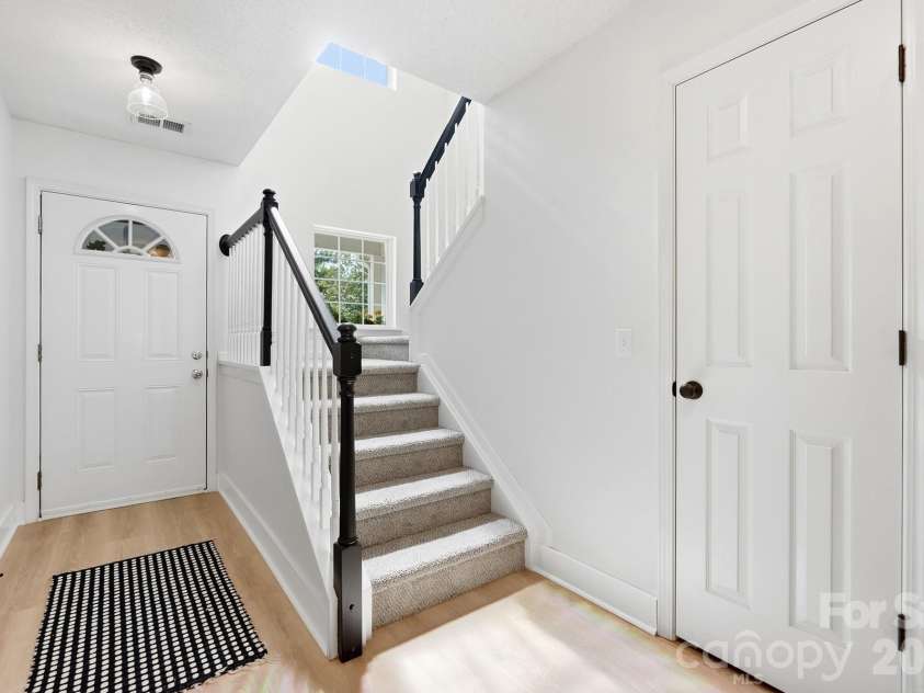 1730 Eagle Ridge Drive, Rock Hill, SC 29732.  MLS# CAR4403986, YatesRealty ID 38364. 