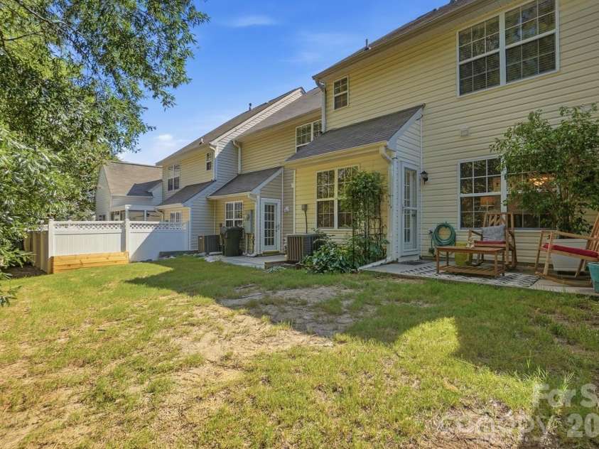 1730 Eagle Ridge Drive, Rock Hill, SC 29732.  MLS# CAR4403986, YatesRealty ID 38364. Back patio and yard area