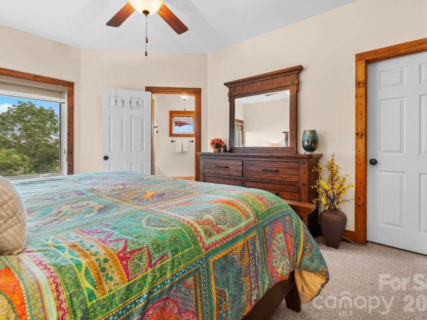 747 Whitetail Trail, Banner Elk, NC 28604.  MLS# CAR4402415, YatesRealty ID 38366. 
