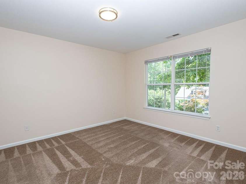 17 Pinecrest Drive, Asheville, NC 28803.  MLS# CAR4399525, YatesRealty ID 38367. 