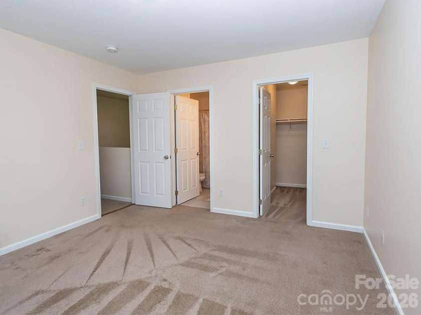 17 Pinecrest Drive, Asheville, NC 28803.  MLS# CAR4399525, YatesRealty ID 38367. 