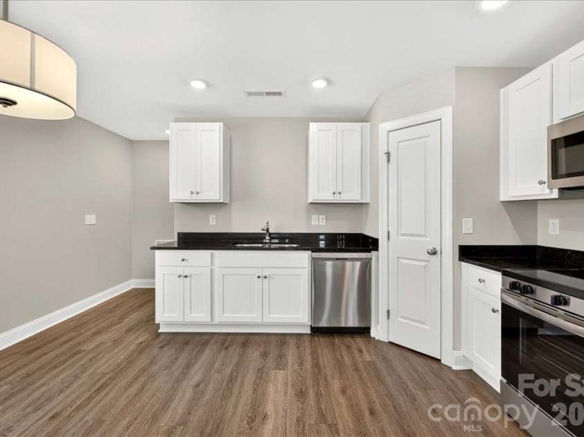 608 Ben Avenue, Kannapolis, NC 28081.  MLS# CAR4401654, YatesRealty ID 38368. 