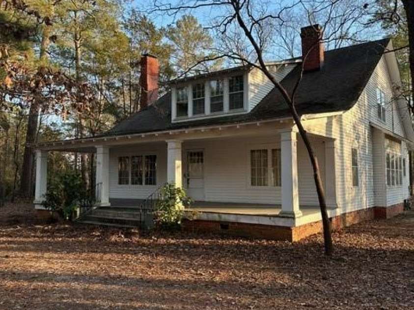 217 Edinborough Avenue, Raeford Township, NC 28376.  MLS# CAR4216059, YatesRealty ID 3837. 