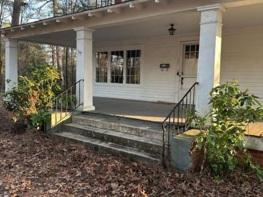 217 Edinborough Avenue, Raeford Township, NC 28376.  MLS# CAR4216059, YatesRealty ID 3837. 