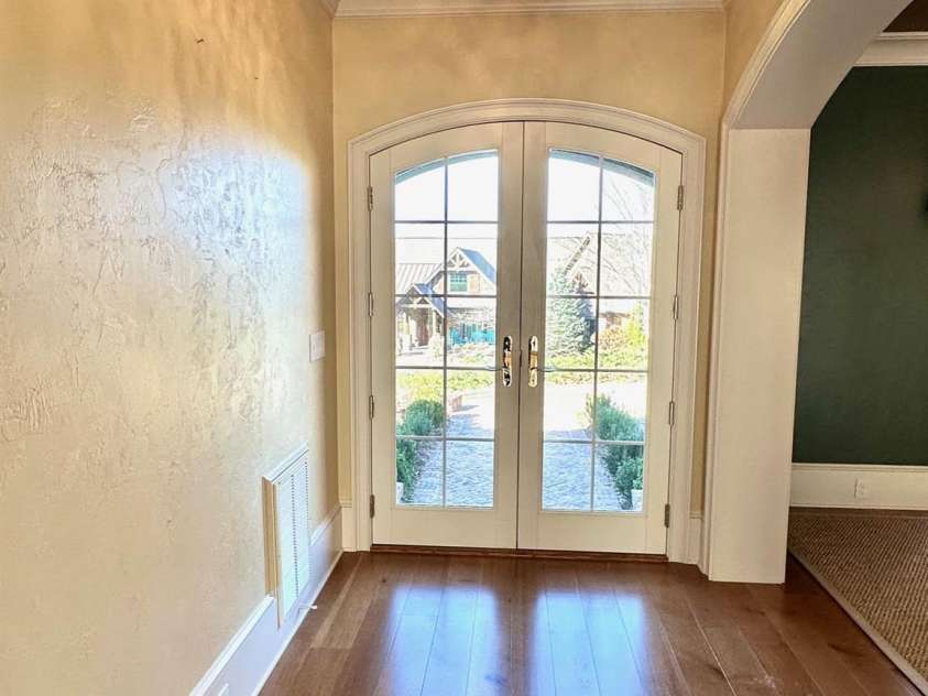 520 Landing Ridge Circle, Jefferson, NC 28640.  MLS# CAR4320460, YatesRealty ID 3837. 