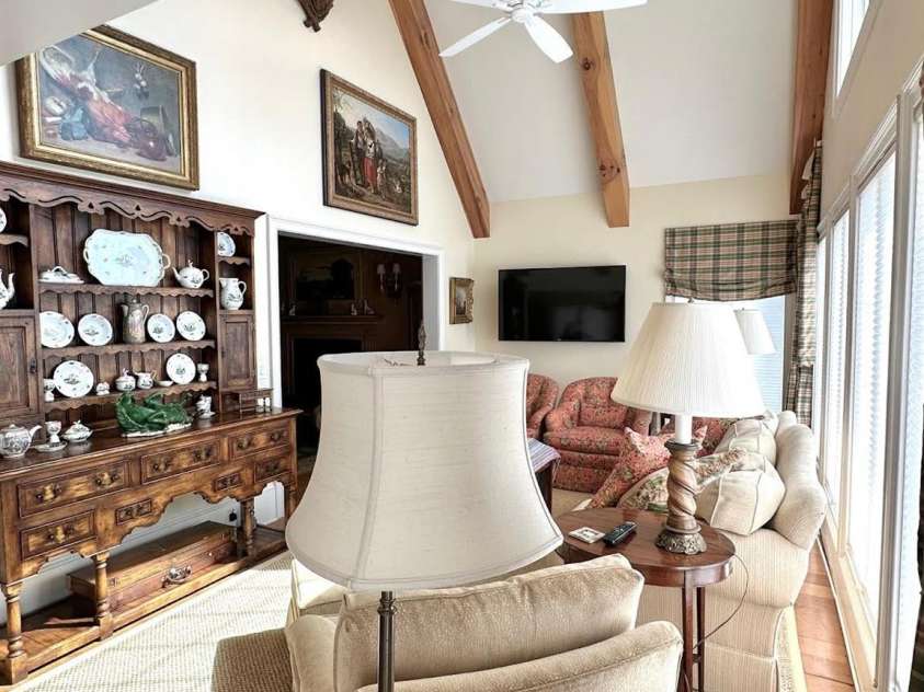 520 Landing Ridge Circle, Jefferson, NC 28640.  MLS# CAR4320460, YatesRealty ID 3837. 