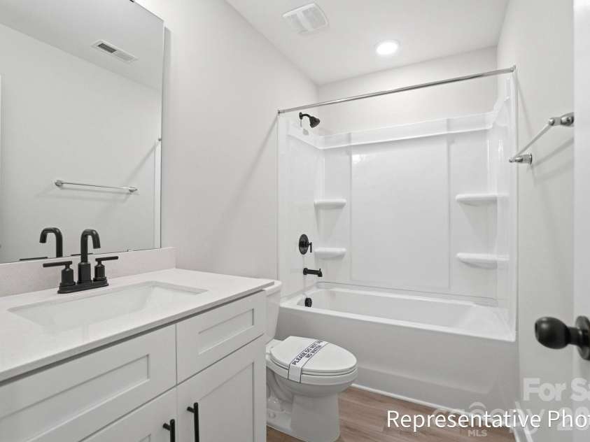 450 Blythe Townhome Lane, Waxhaw, NC 28173.  MLS# CAR4367104, YatesRealty ID 38371. 